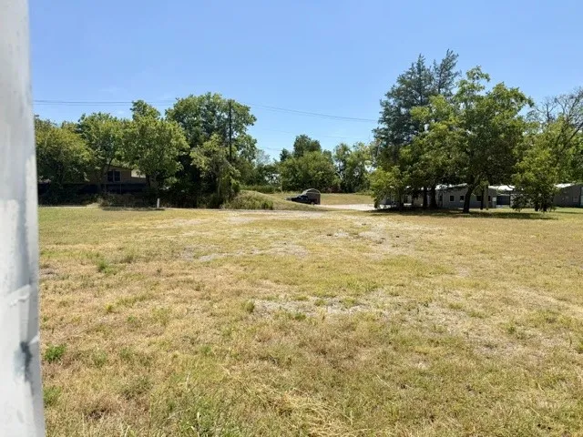 1104 Oneal Street Commerce, TX 75428