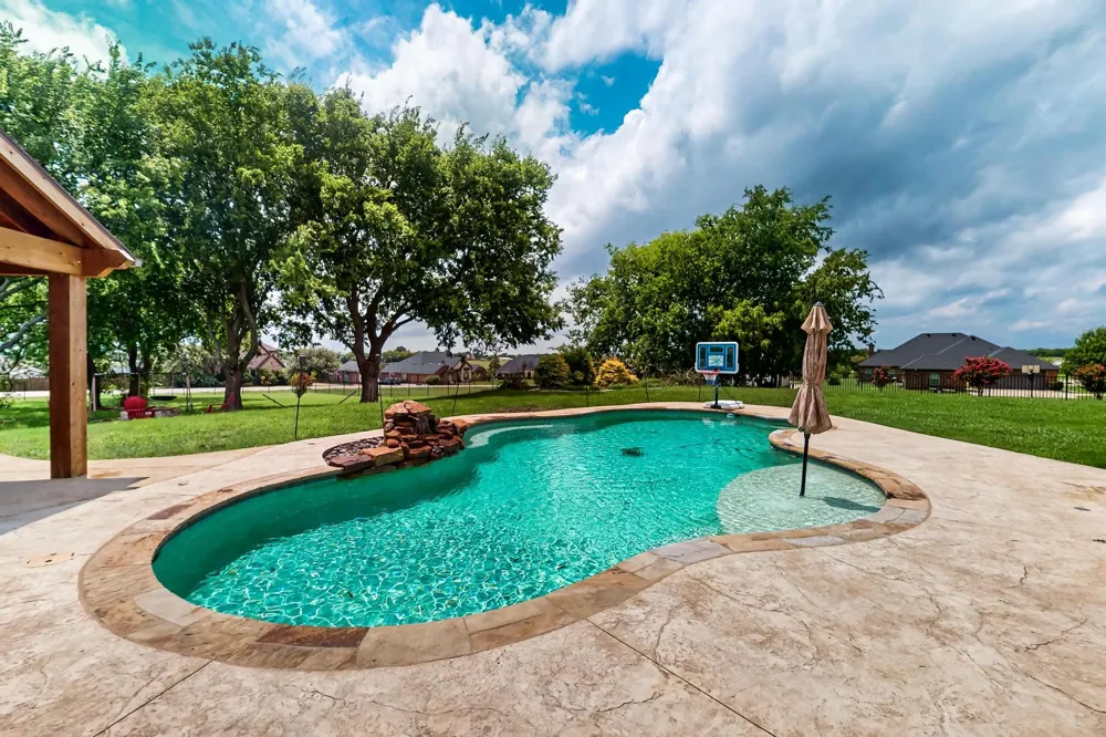 19121 Shortmeadow Forney, TX 75126