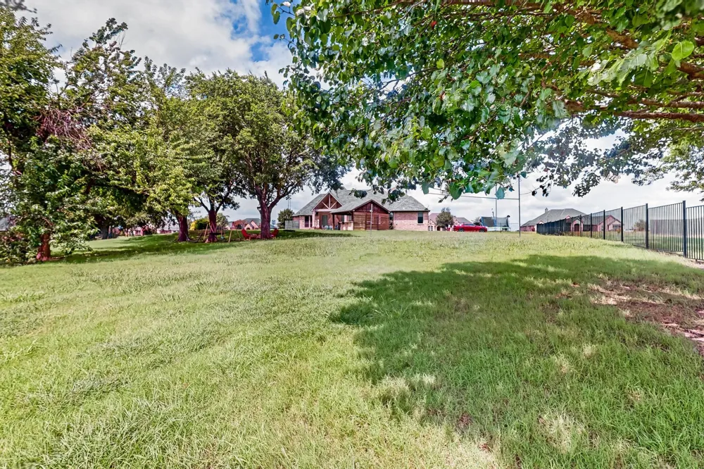 19121 Shortmeadow Forney, TX 75126