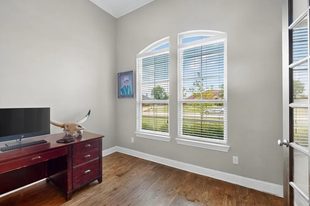19121 Shortmeadow Forney, TX 75126