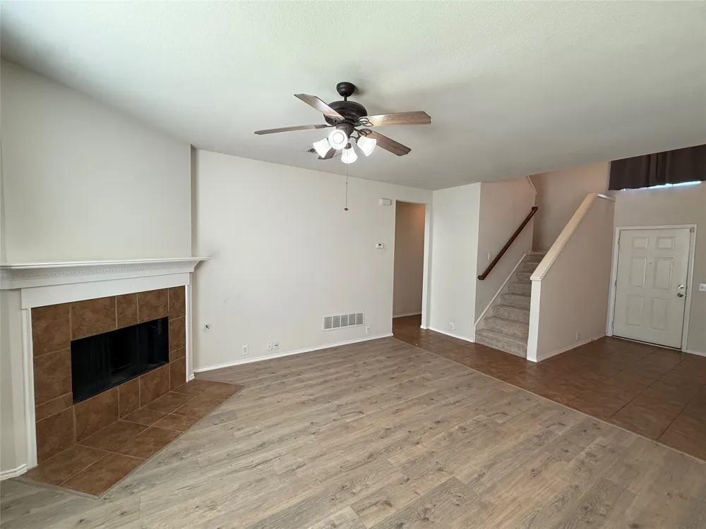 1740 Hidden Brook Drive Grand Prairie, TX 75050