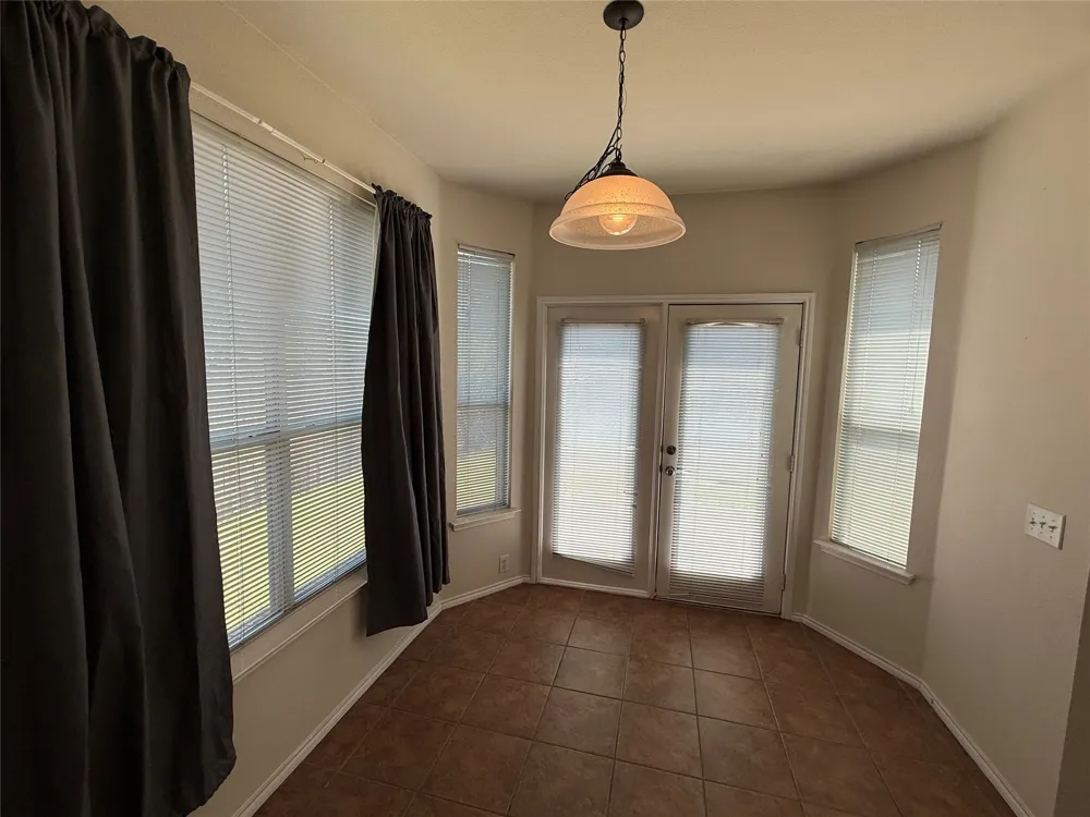 1740 Hidden Brook Drive Grand Prairie, TX 75050