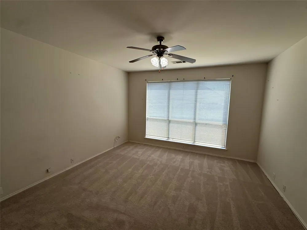 1740 Hidden Brook Drive Grand Prairie, TX 75050