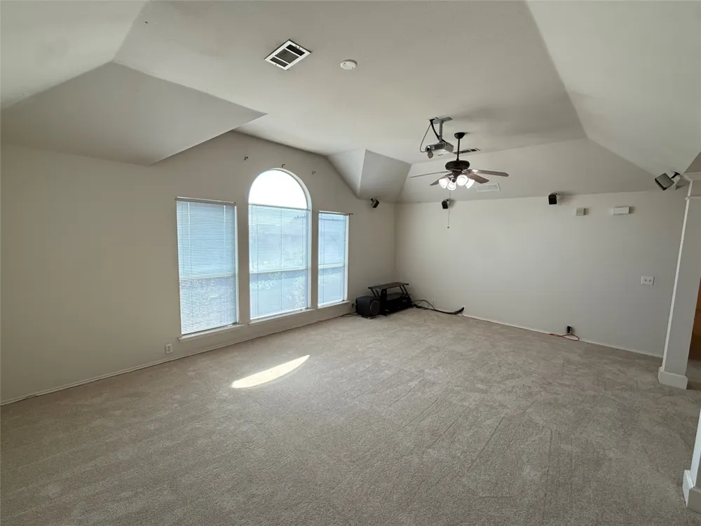 1740 Hidden Brook Drive Grand Prairie, TX 75050