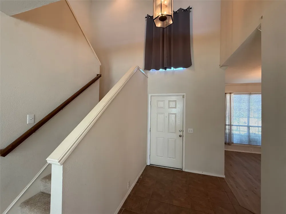 1740 Hidden Brook Drive Grand Prairie, TX 75050