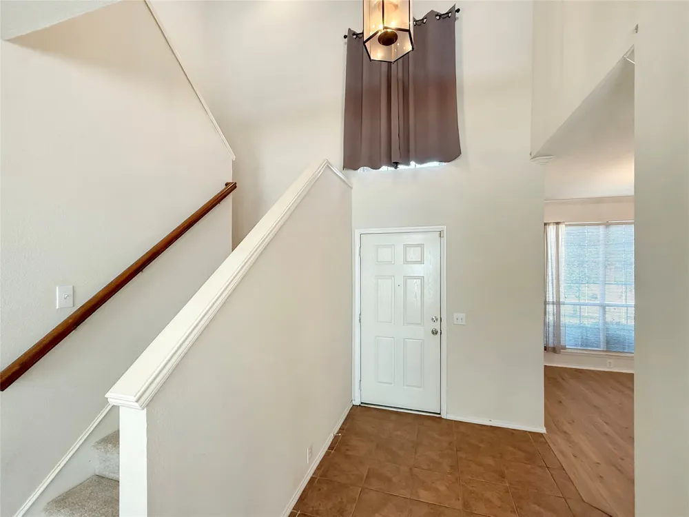 1740 Hidden Brook Drive Grand Prairie, TX 75050