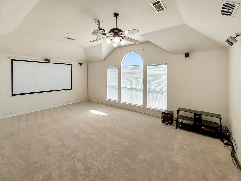 1740 Hidden Brook Drive Grand Prairie, TX 75050