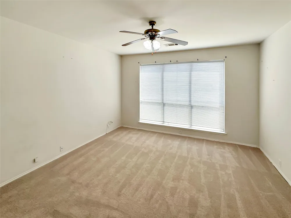1740 Hidden Brook Drive Grand Prairie, TX 75050
