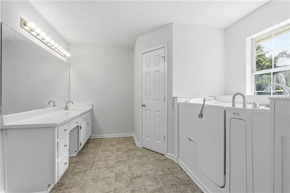 1336 Fate Conn Road Canton, GA 30114