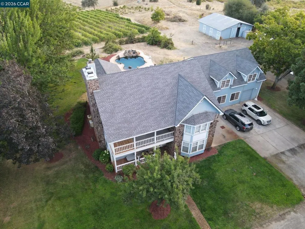 10580 Dickson Road Plymouth, CA 95669