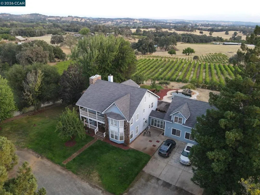 10580 Dickson Road Plymouth, CA 95669