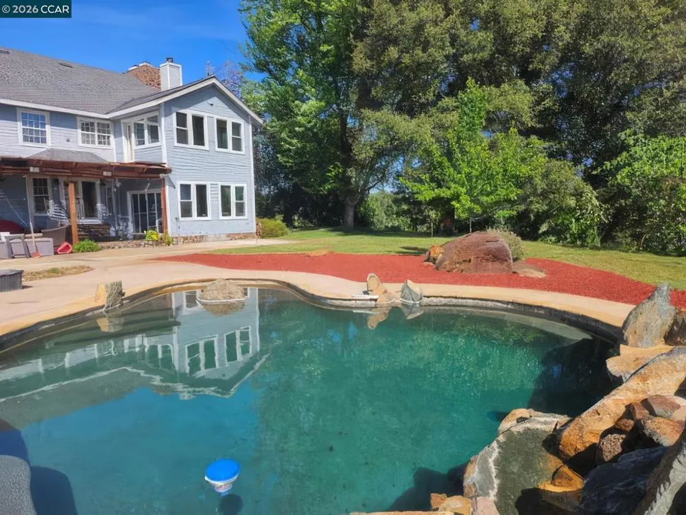 10580 Dickson Road Plymouth, CA 95669
