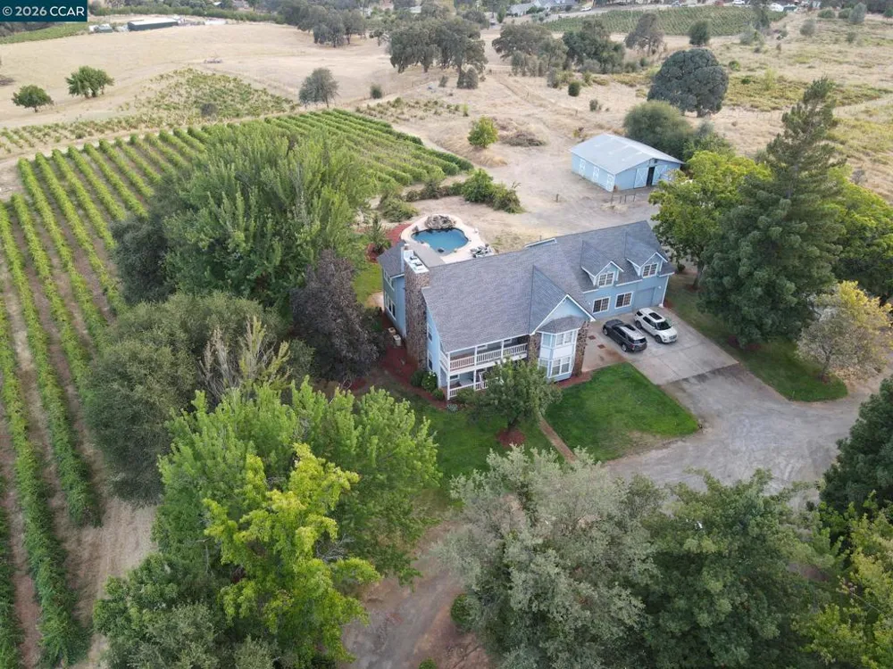 10580 Dickson Road Plymouth, CA 95669