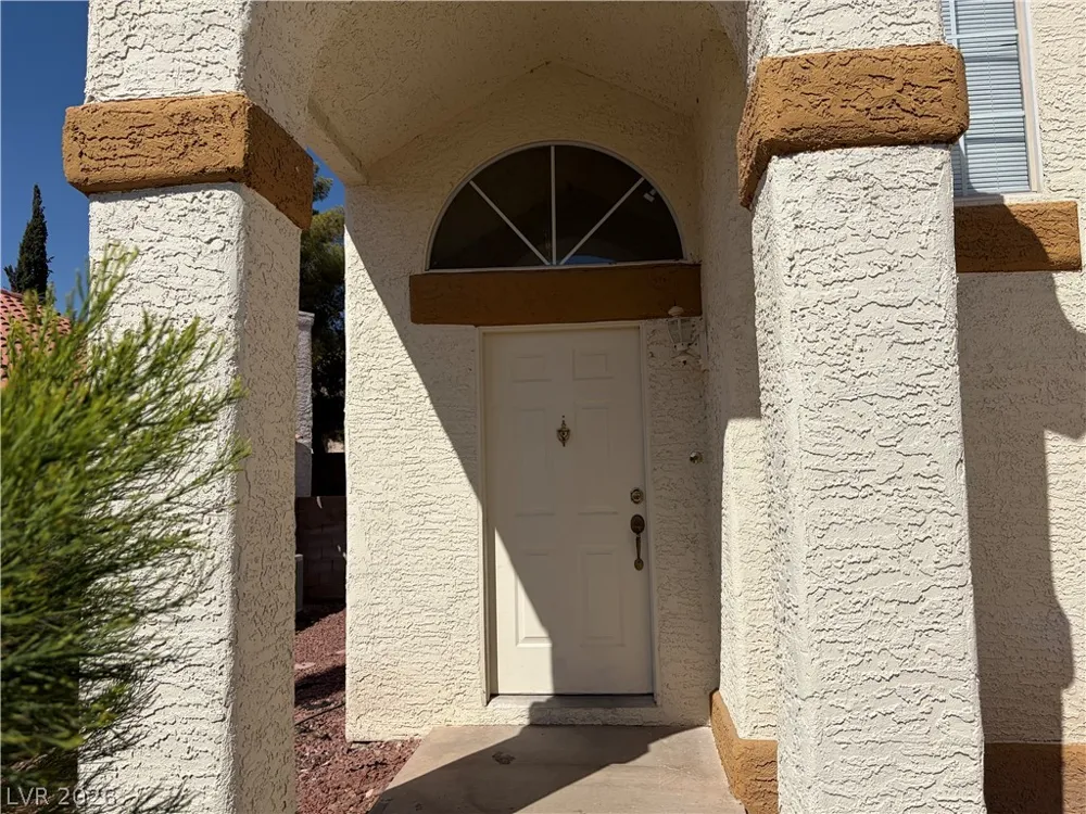 2713 Brienza Way Las Vegas, NV 89117