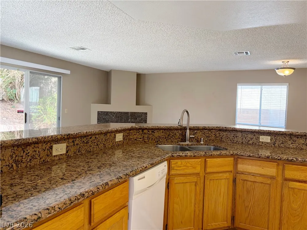 2713 Brienza Way Las Vegas, NV 89117