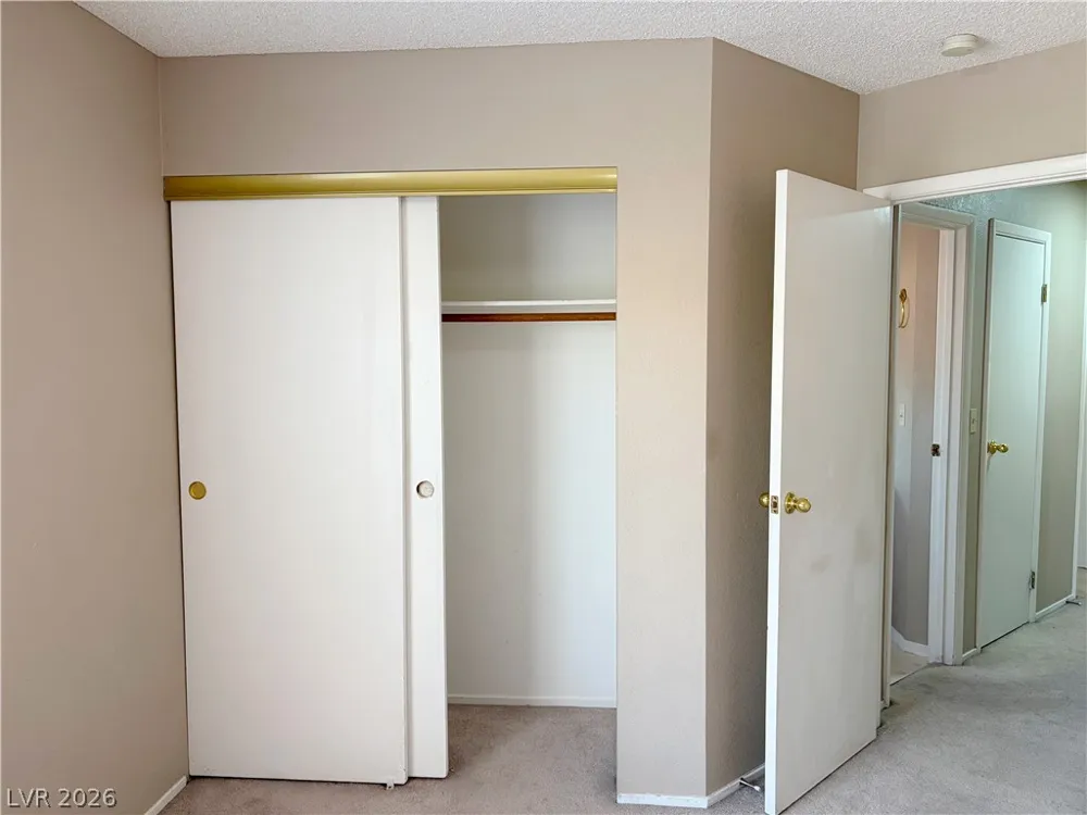 2713 Brienza Way Las Vegas, NV 89117