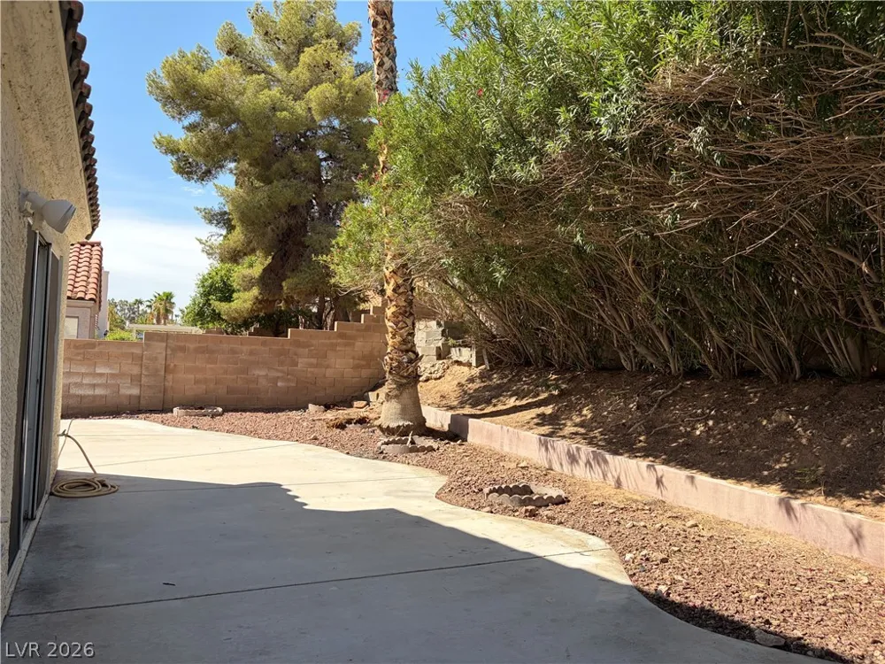 2713 Brienza Way Las Vegas, NV 89117