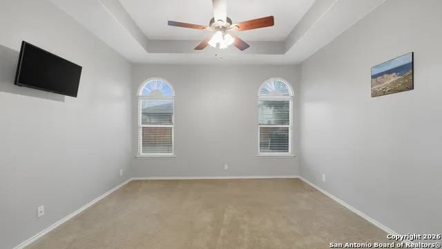 716 Hollow Rdg Schertz, TX 78108