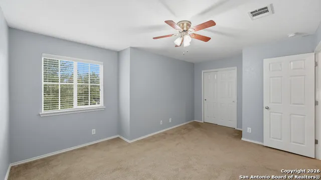 716 Hollow Rdg Schertz, TX 78108