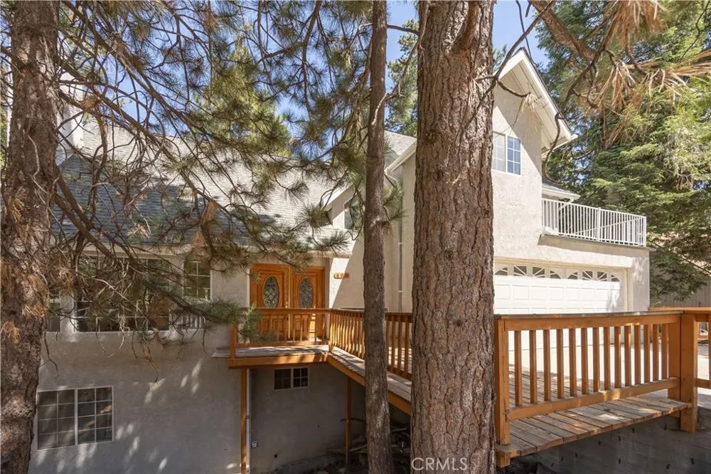 499 Bel Air Drive Lake Arrowhead, CA 92352