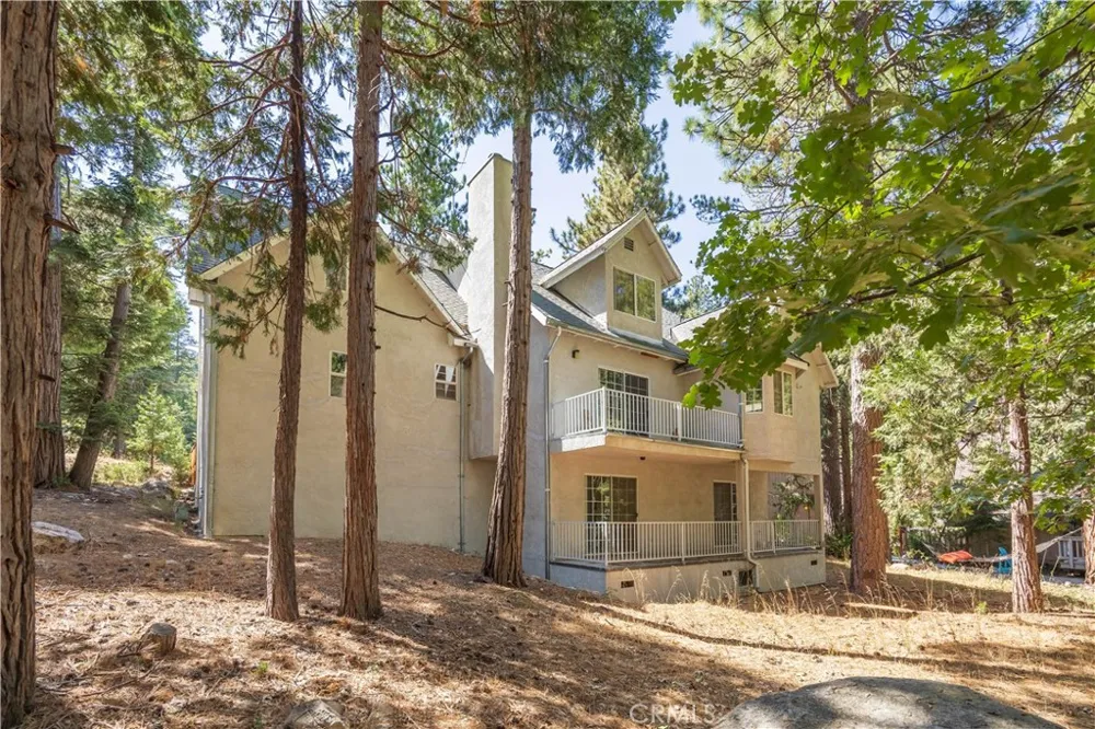 499 Bel Air Drive Lake Arrowhead, CA 92352
