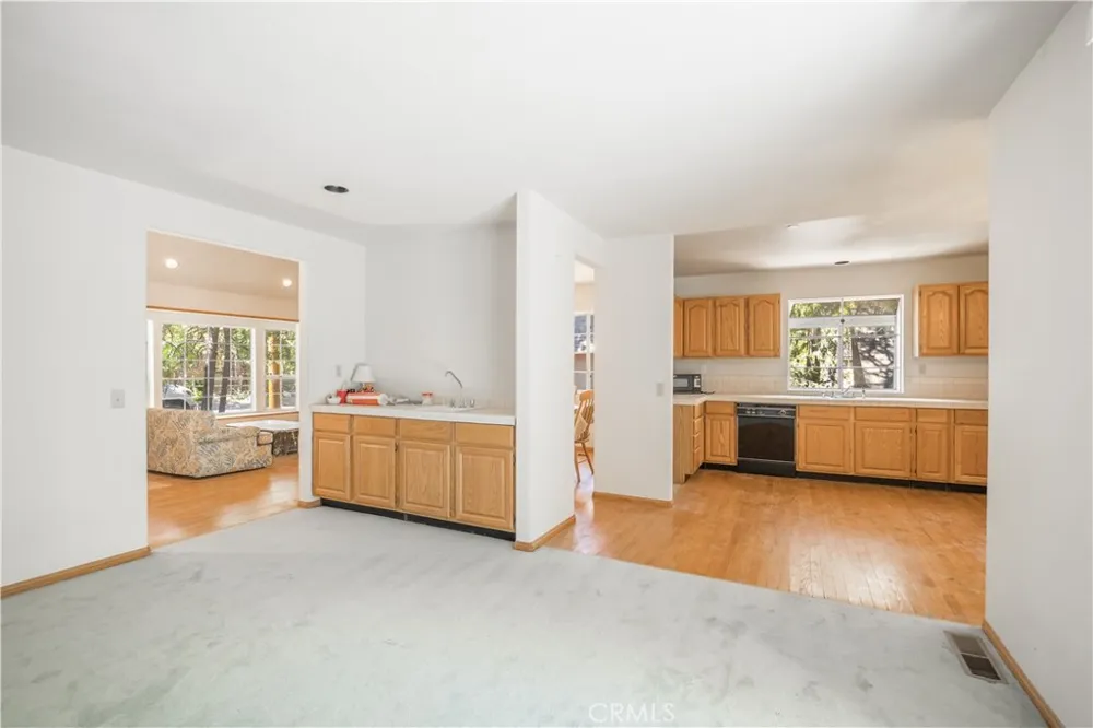 499 Bel Air Drive Lake Arrowhead, CA 92352