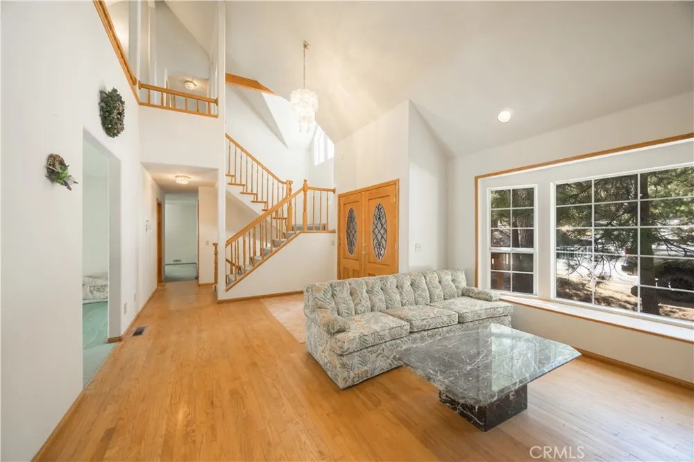 499 Bel Air Drive Lake Arrowhead, CA 92352