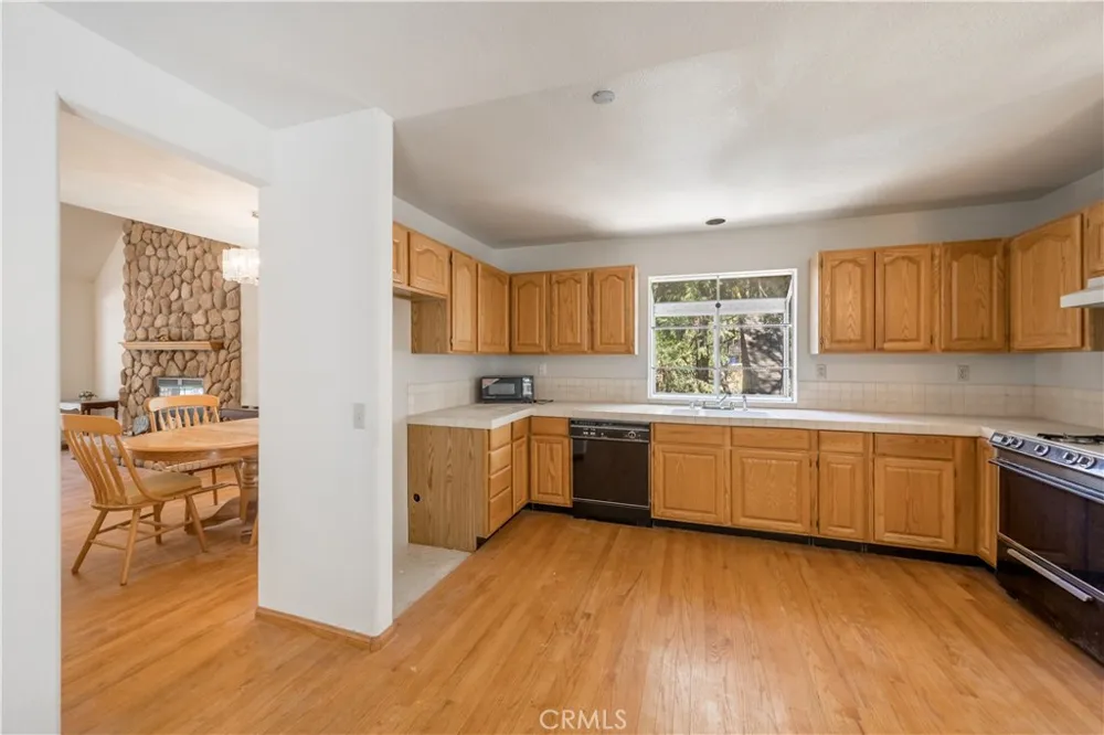 499 Bel Air Drive Lake Arrowhead, CA 92352