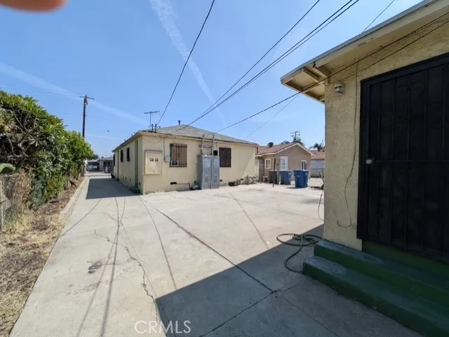 1231 S Duncan Los Angeles, CA 90022