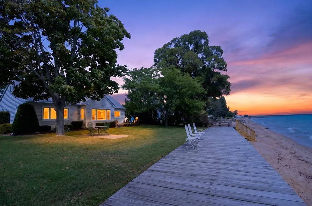 1105 Bay Drive Tawas Township, MI 48763