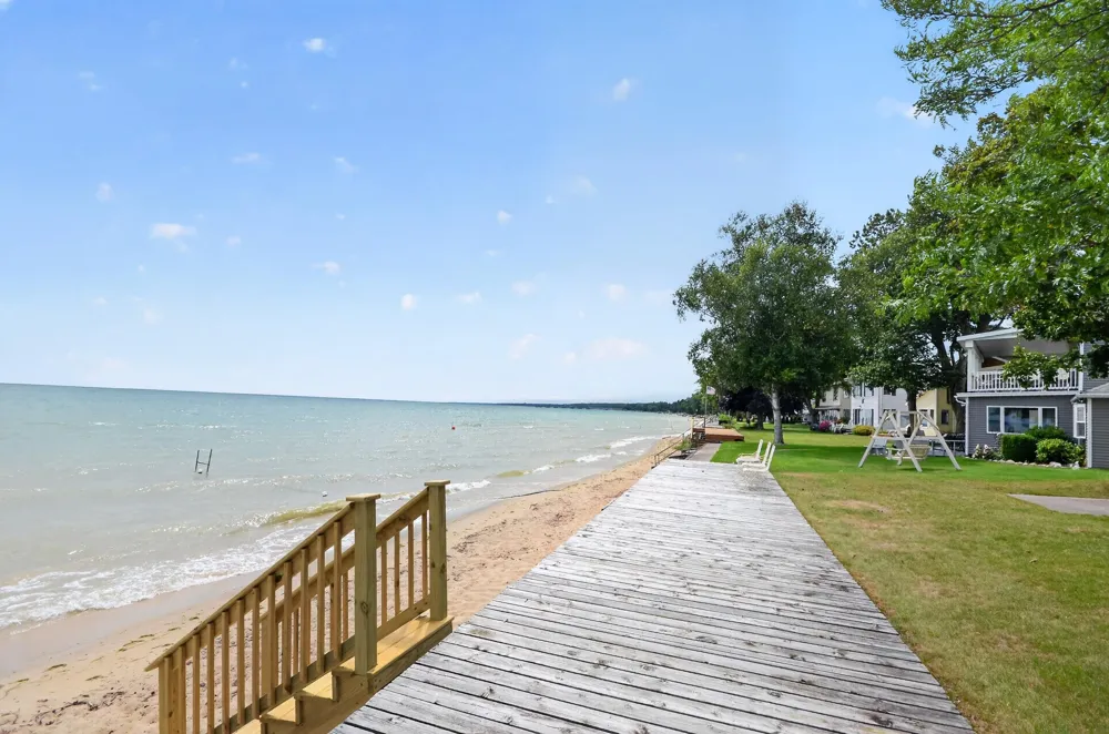 1105 Bay Drive Tawas Township, MI 48763