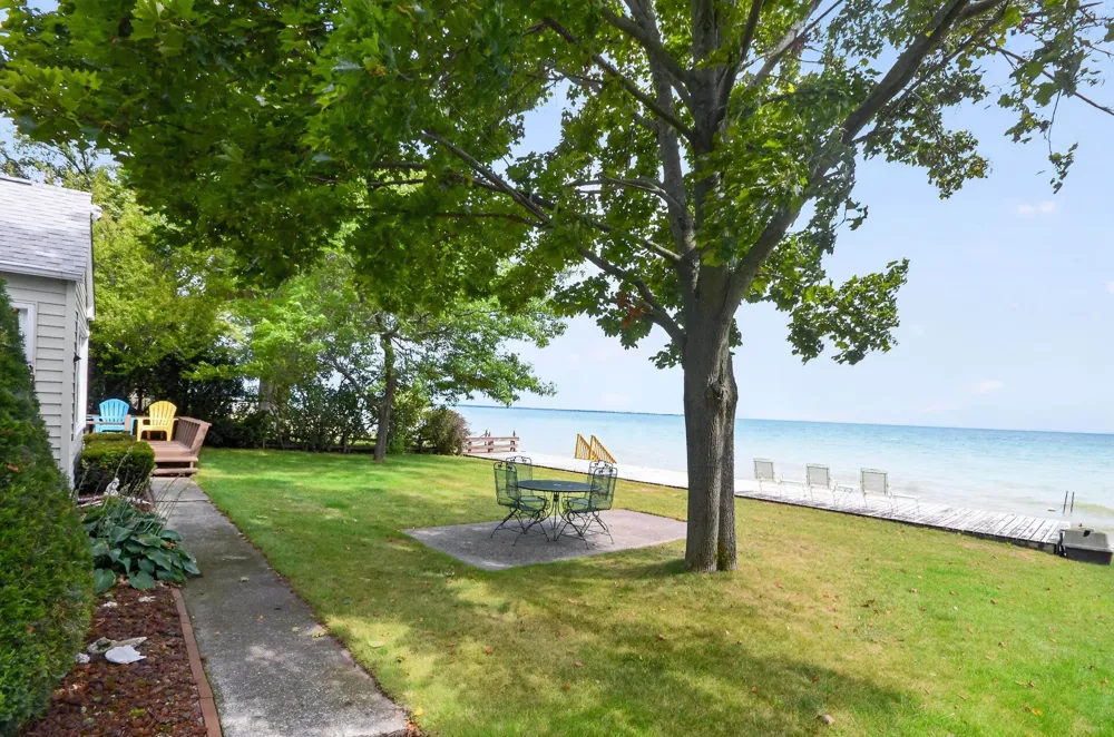 1105 Bay Drive Tawas Township, MI 48763