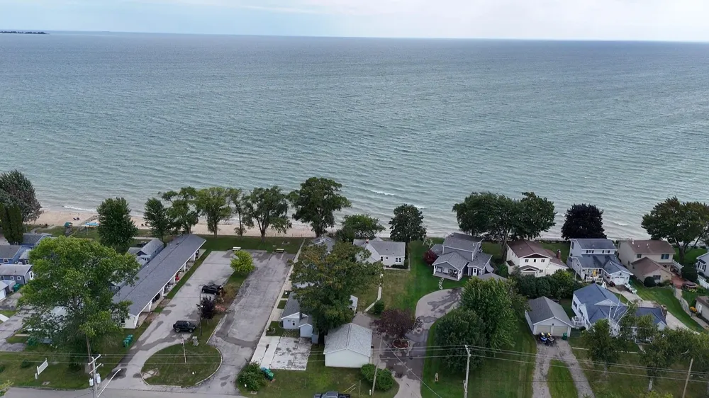 1105 Bay Drive Tawas Township, MI 48763