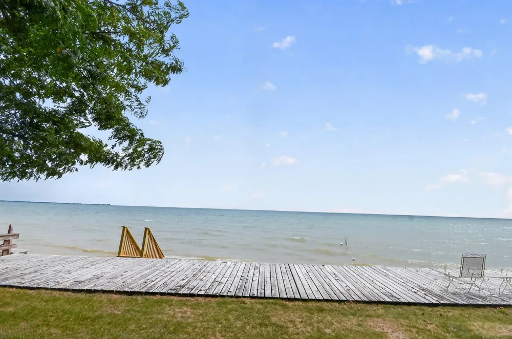 1105 Bay Drive Tawas Township, MI 48763