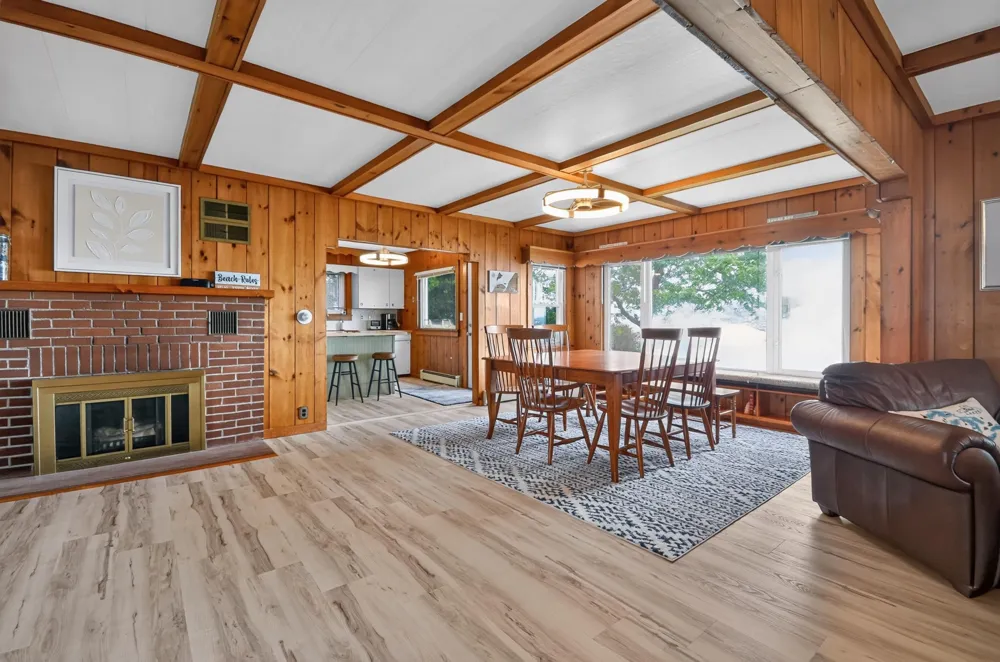 1105 Bay Drive Tawas Township, MI 48763