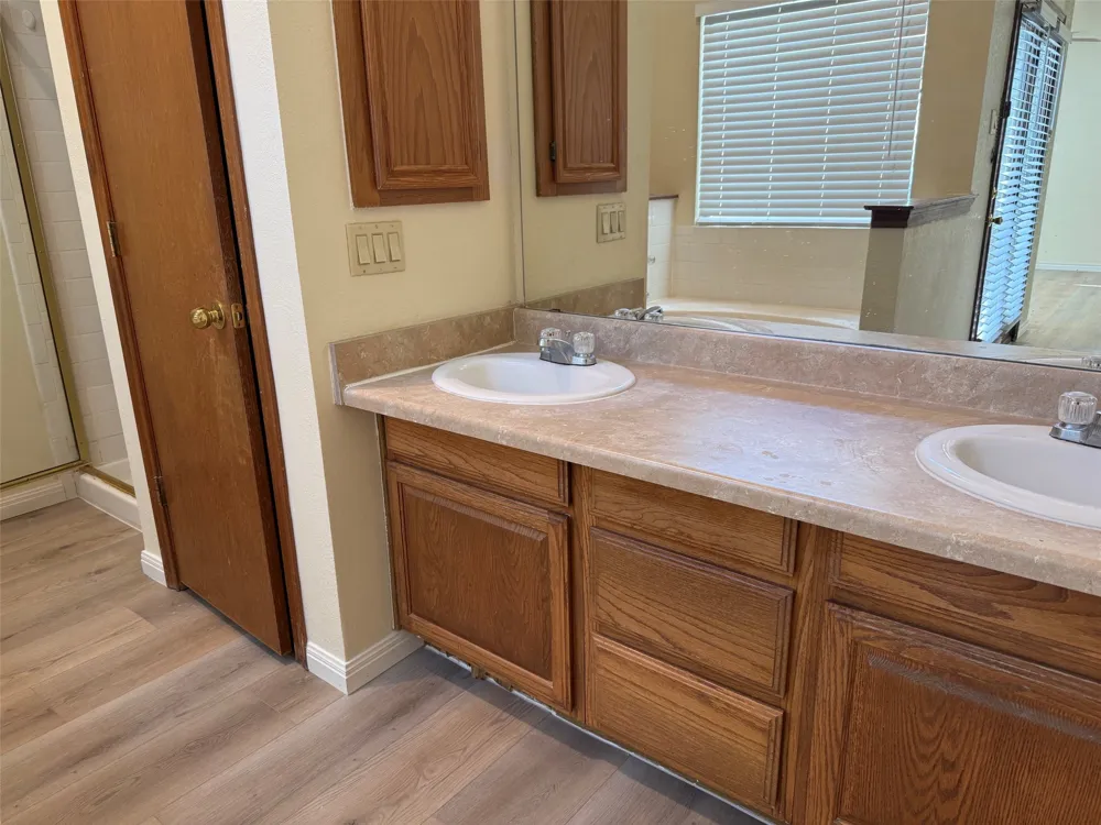 6804 Moccasin Drive Plano, TX 75023