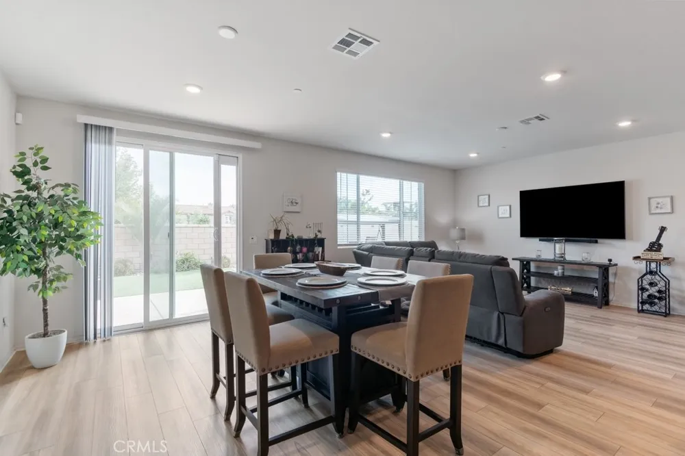 29357 Lanesbridge Menifee, CA 92584