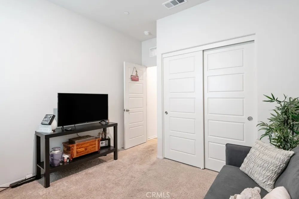 29357 Lanesbridge Menifee, CA 92584