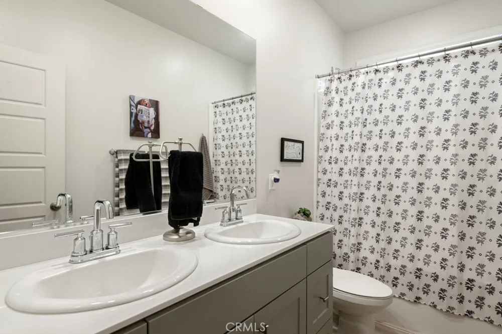 29357 Lanesbridge Menifee, CA 92584