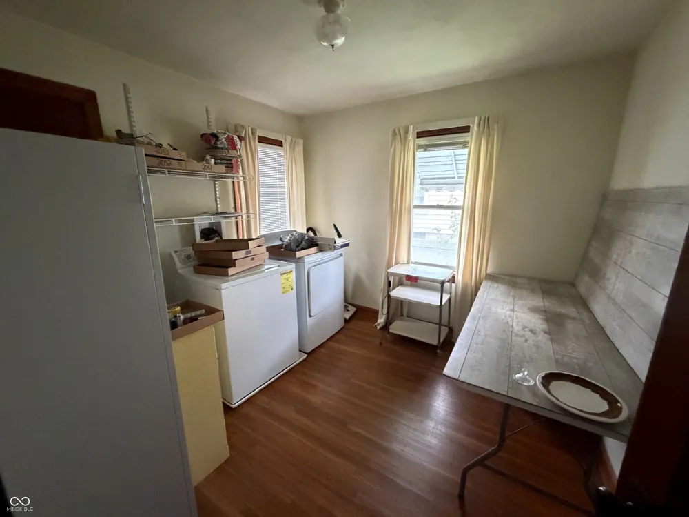 355 W 37th Street Anderson, IN 46013