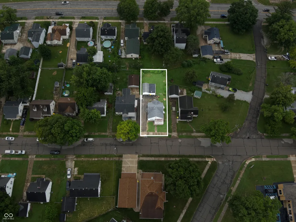 355 W 37th Street Anderson, IN 46013