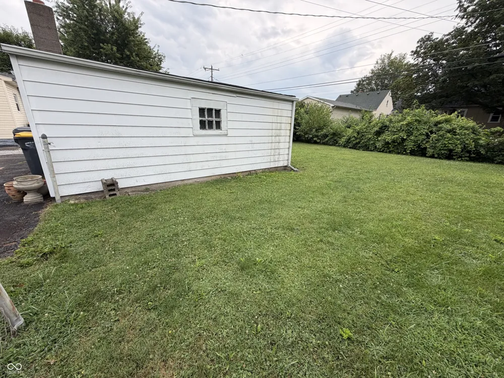 355 W 37th Street Anderson, IN 46013