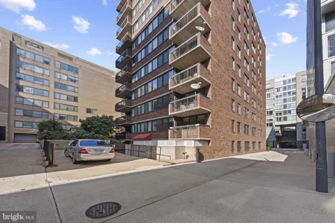 1140 23RD STREET NW #306