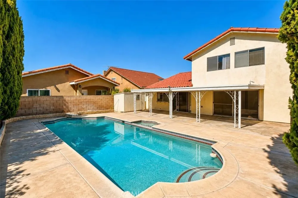 15371 Dogwood Westminster, CA 92683