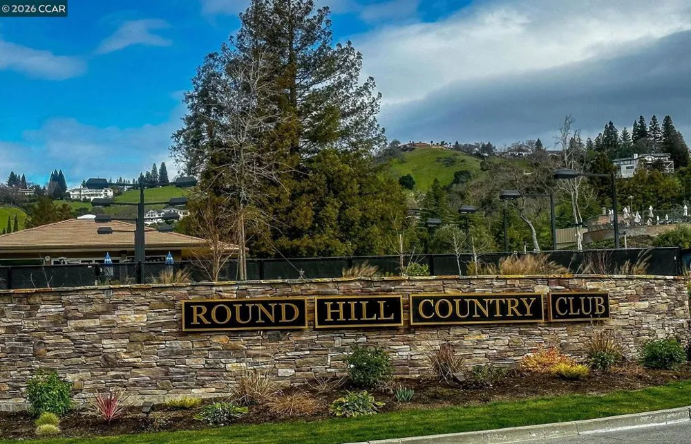 2516 Roundhill Dr Alamo, CA 94507