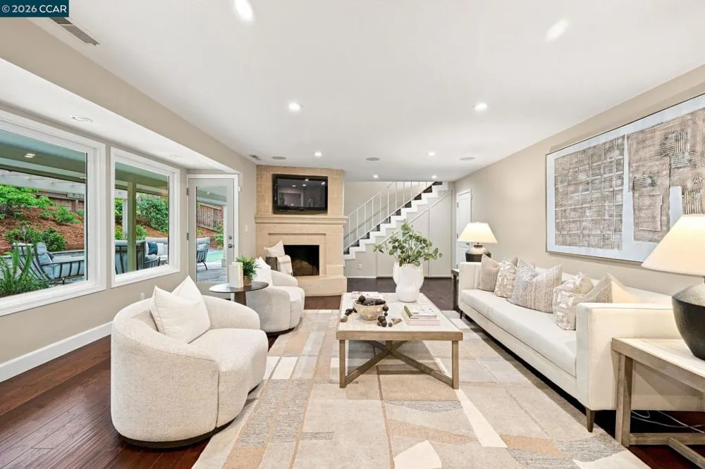 2516 Roundhill Dr Alamo, CA 94507