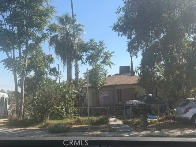 1231 Lincoln Bakersfield, CA 93305