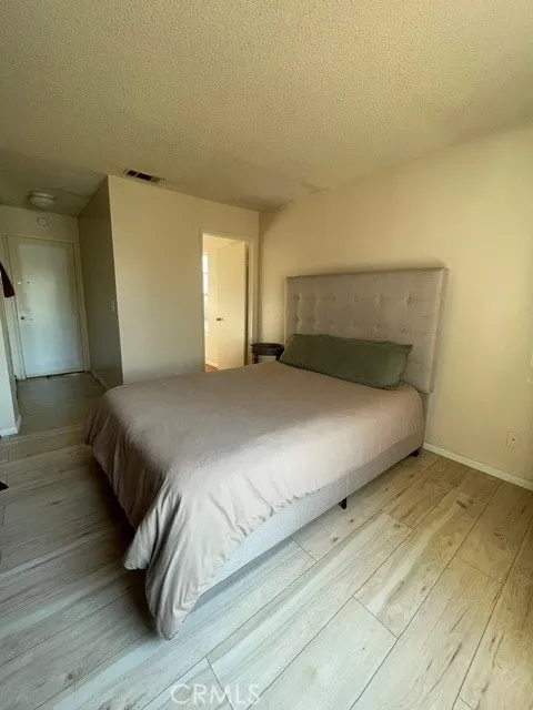 312 Redbud Place Perris, CA 92570