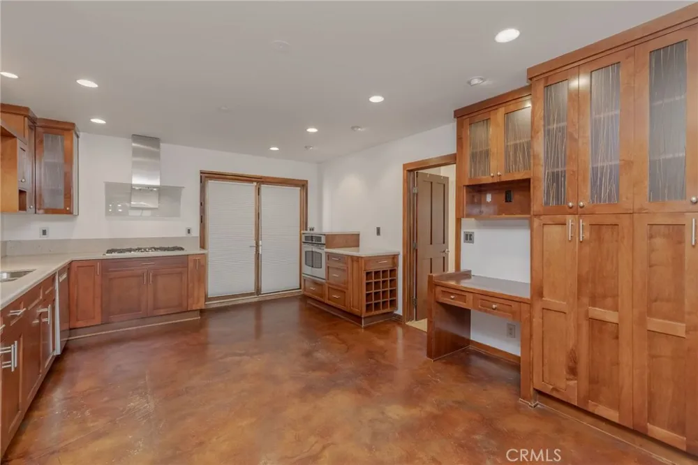 709 Avenue D Redondo Beach, CA 90277