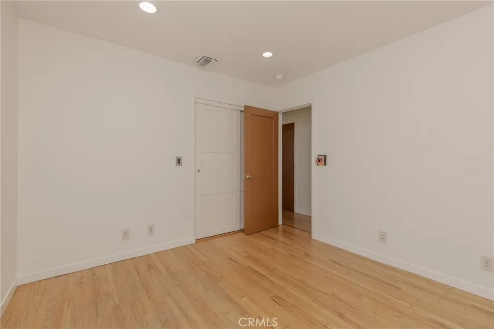 709 Avenue D Redondo Beach, CA 90277